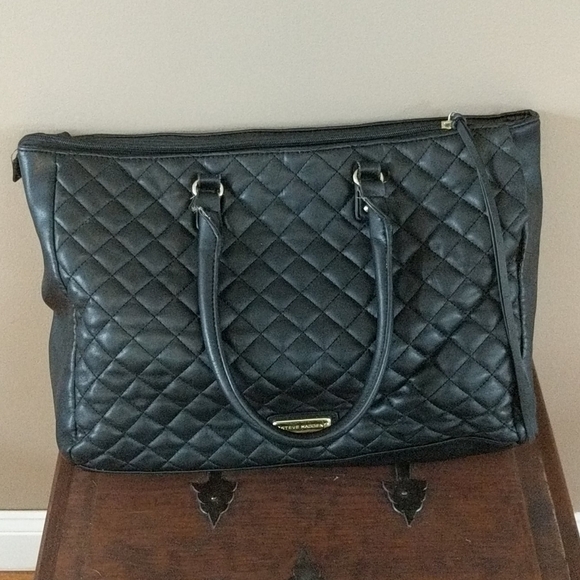 Steve Madden Handbags - Steve Madden bag *Read description*